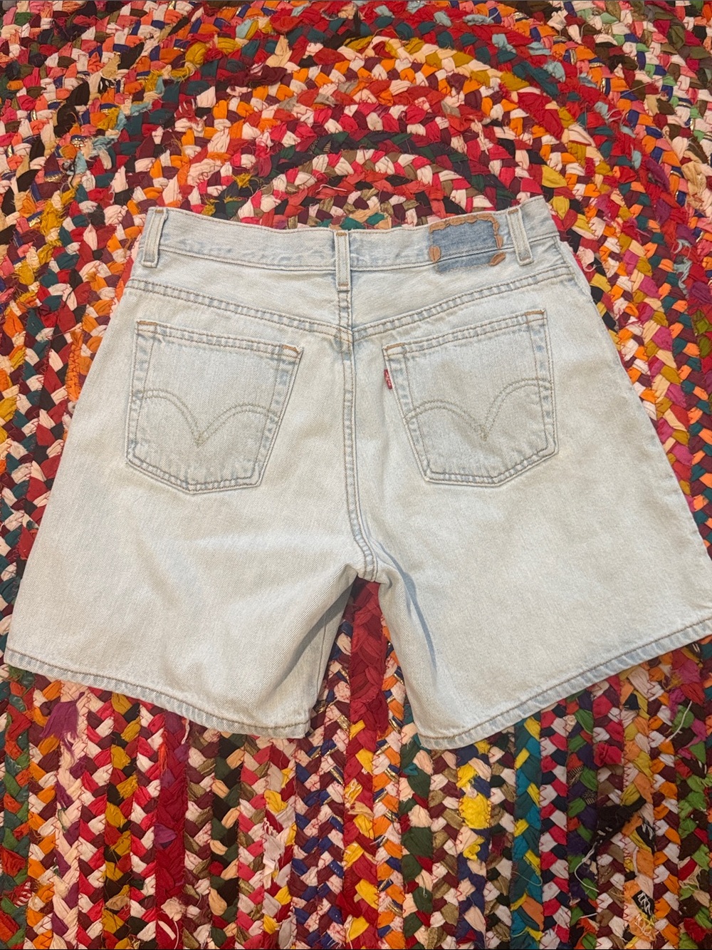Levi’s women’s 12 Vintage Y2K light wash denim Jeans shorts